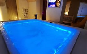 Christian'S Suites & Spa